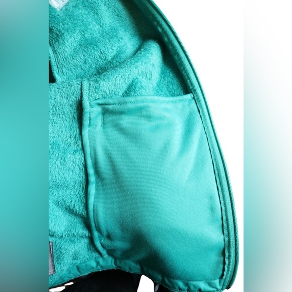 The North Face Ladies Osito Fleece Zip Up Jacket - Picture 6 of 16